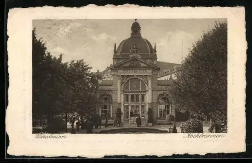 AK Wiesbaden, Blick zum Kochbrunnen