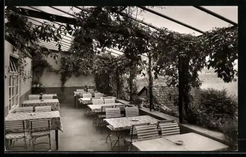 AK Gewissenruh /Weserbergland, Pensionshaus Gobrecht, Veranda