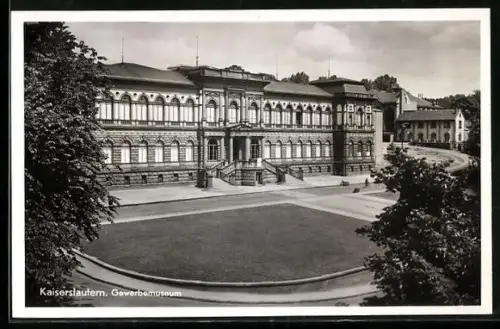 AK Kaiserslautern, Gewerbemuseum mit angrenzendem Gebäude