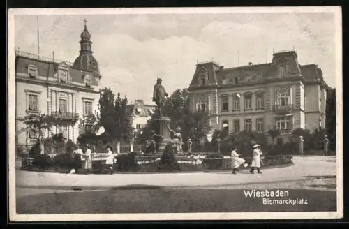 AK Wiesbaden, Bismarckplatz