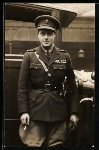 Foto-AK Prinz von Wales in Uniform