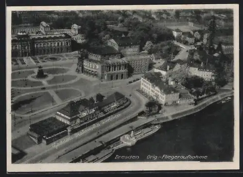 AK Dresden, Teilansicht mit Gaststätte Italienisches Dörfchen u. Schiffsanleger, Fliegeraufnahme