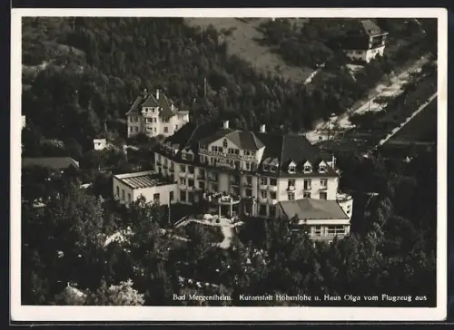 AK Bad Mergentheim, Kuranstalt Hohenlohe u. Haus Olga vom Flugzeug aus