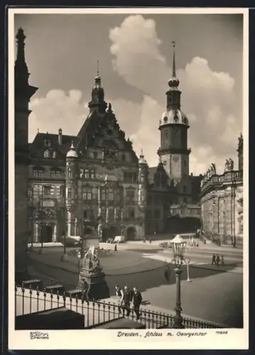 Foto-AK Walter Hahn, Dresden: Dresden, Schloss mit Georgentor