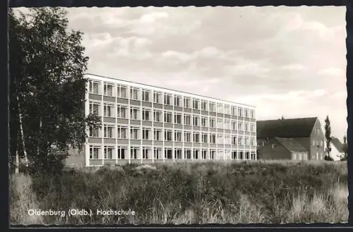 AK Oldenburg /Oldb., Hochschule, Neubau mit Nachbarhaus
