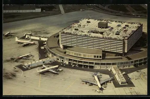 AK Toronto, International Airport, Flughafen