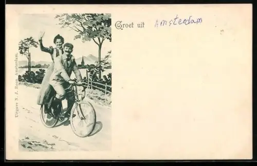 AK Frau und Mann zu zweit auf einem Fahrrad