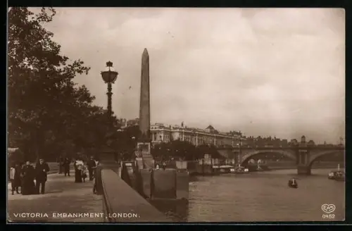 AK London, Victoria Embankment