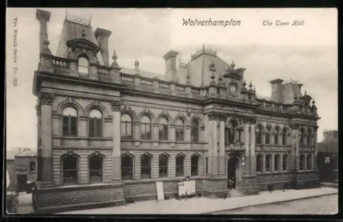 AK Wolverhampton, The Town Hall