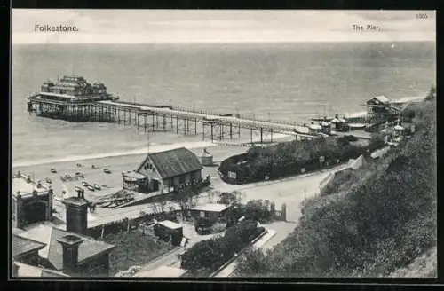 AK Folkestone, The Pier
