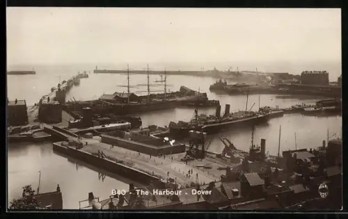AK Dover, The Harbour
