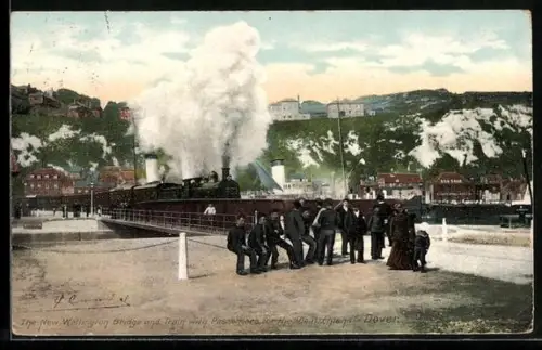 AK Dover, The New Wellington Bridge and train with Passengers for the Deutschland