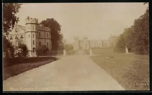 AK Windsor, State Entrance and Long Walk