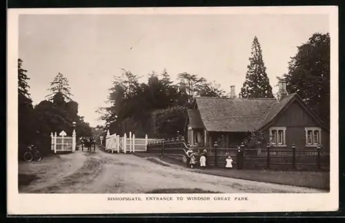 AK Windsor, Bishopsgate and entrance to the great park