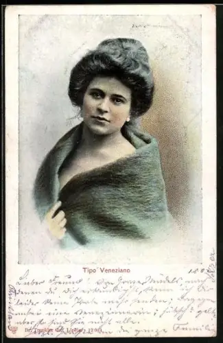 AK Venedig / Venezia, Junge Frau mit dunklem Haar