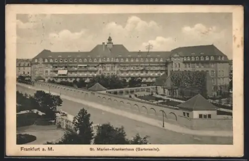 AK Frankfurt-Nordend, St. Marien-Krankenhaus, Gartenseite aus der Vogelschau