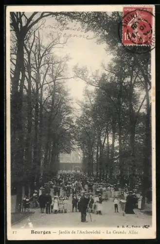 AK Bourges, Jardin de l`Archevêché, La Grande Allée