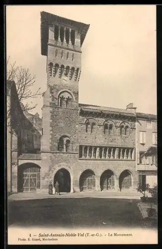 AK Saint-Antonin-Noble-Val, Le Monument