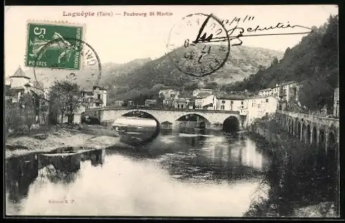 AK Laguépie /Tarn, Faubourg St Martin et le pont sur la rivière