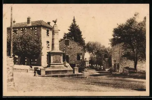 AK Saint-Jeures /Hte-Loire, Place du Monument et Route de Tence