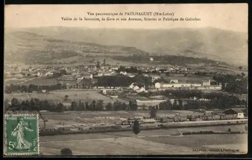 AK Paulhaguet /Hte-Loire, Vue panoramique: vallée de la Senouire, gare, scieries, fabrique de galoches