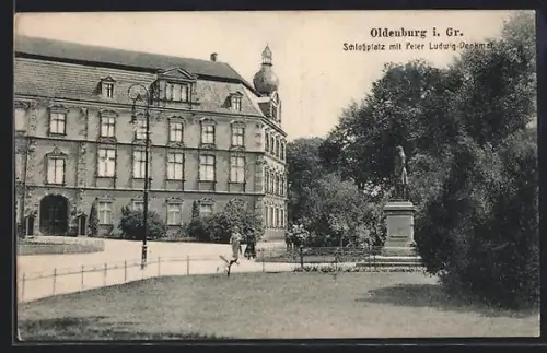 AK Oldenburg i. Gr., Schlossplatz, Peter Ludwig-Denkmal