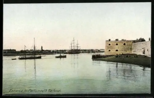 AK Portsmouth, Entrance to Portsmouth Harbour