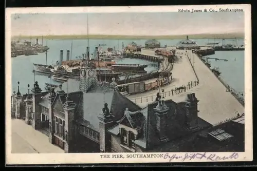 AK Southampton, The Pier