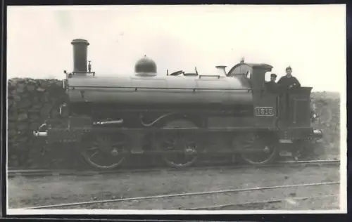 AK Britische Lokomotive Nr. 1515 mit Fahrpersonal, englische Eisenbahn