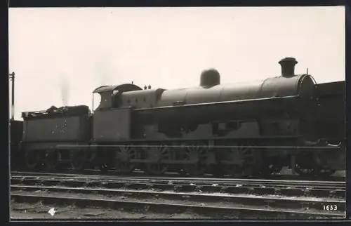 AK Britische Lokomotive Nr. 8943 mit Tender, englische Eisenbahn