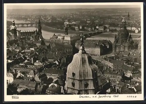 Foto-AK Walter Hahn, Dresden, Nr. 10648: Dresden Blick auf die Altstadt vor der Zerstörung 1945