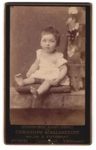 Fotografie Christoph Schildknecht, Fürth, Mühlgasse 2, Porträt eines Kleinkindes