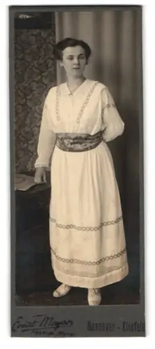 Fotografie Ernst Meyer, Hannover, Kleefeld, Portrait einer Dame