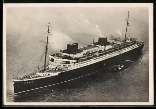 AK Turbinen-Schnelldampfer Europa aus der Vogelschau, Passagierschiff