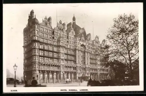 AK London, Hotel Russell