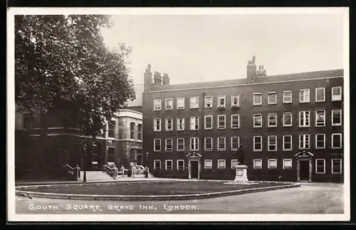 AK London, South Square Grays Inn