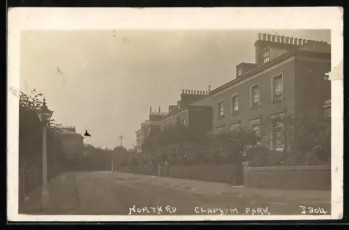 AK Clapham, Clapham Park, North Road
