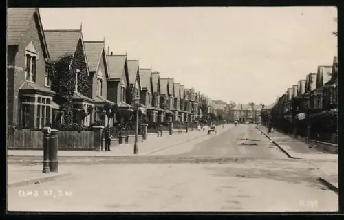 AK Clapham, Elms Road