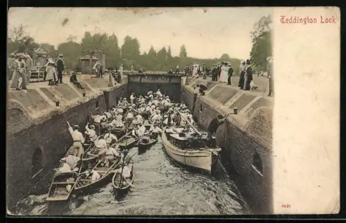 AK Teddington, Lock