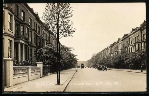 AK London, West Cromwell Road