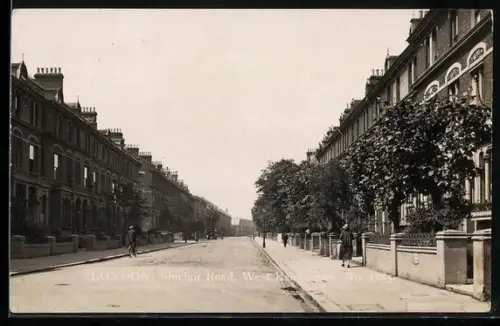 AK West Kensington, Sinclair Road