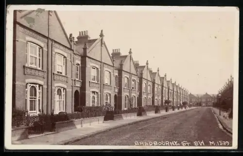 AK London, Bradbourne St.