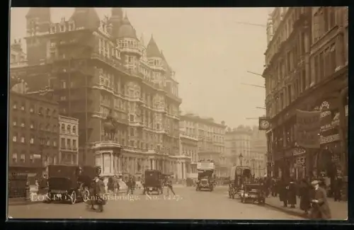 AK Knightsbridge, Street View