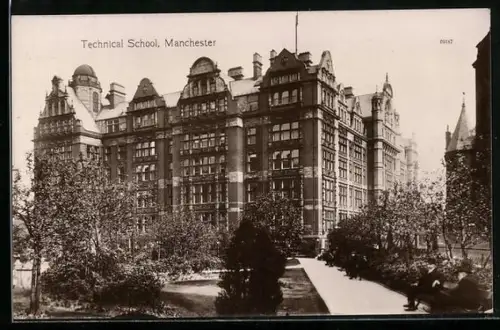 AK Manchester, Technical School