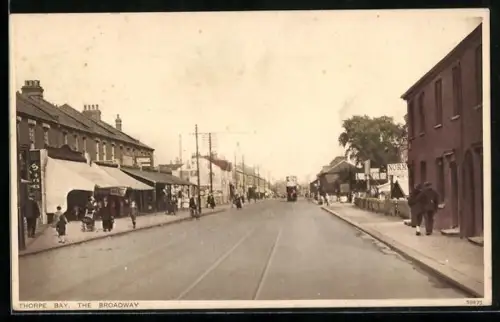 AK Thorpe Bay, The Broadway