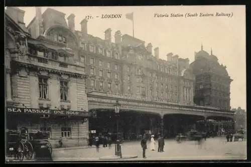 AK London, Victoria Station of the South Eastern Railway
