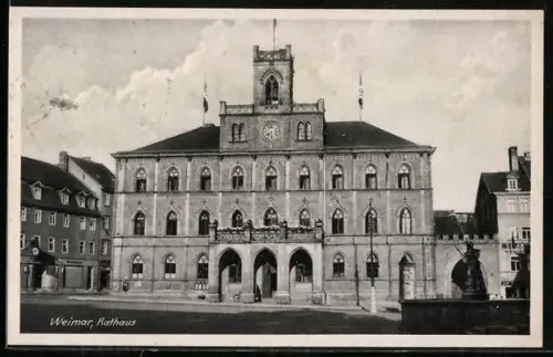 AK Weimar, Rathaus mit Brunnen