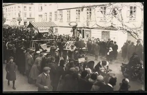 Foto-AK Schramberg, Fasnet Umzug mit Motorrädern