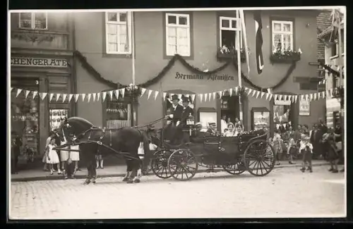 Foto-AK Lemgo, Bekleidungsgeschäft Hermann Asemissen