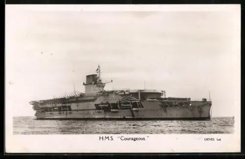 AK Flugzeugträger H.M.S. Courageous, Kriegsschiff